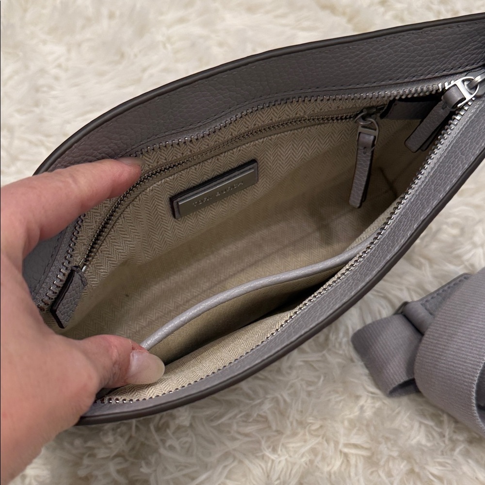 Tory Burch Blake Swingpack bag - Picture 3 of 4